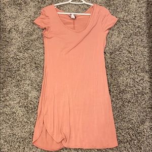 DISCREET tight t-shirt dress